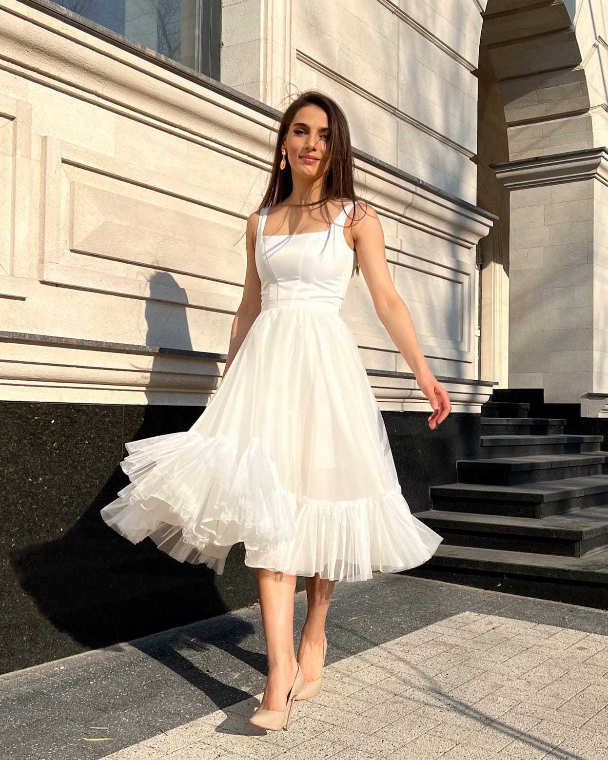 Rochie cununie civila alba eleganta midi, corset reglabil fara mâneci