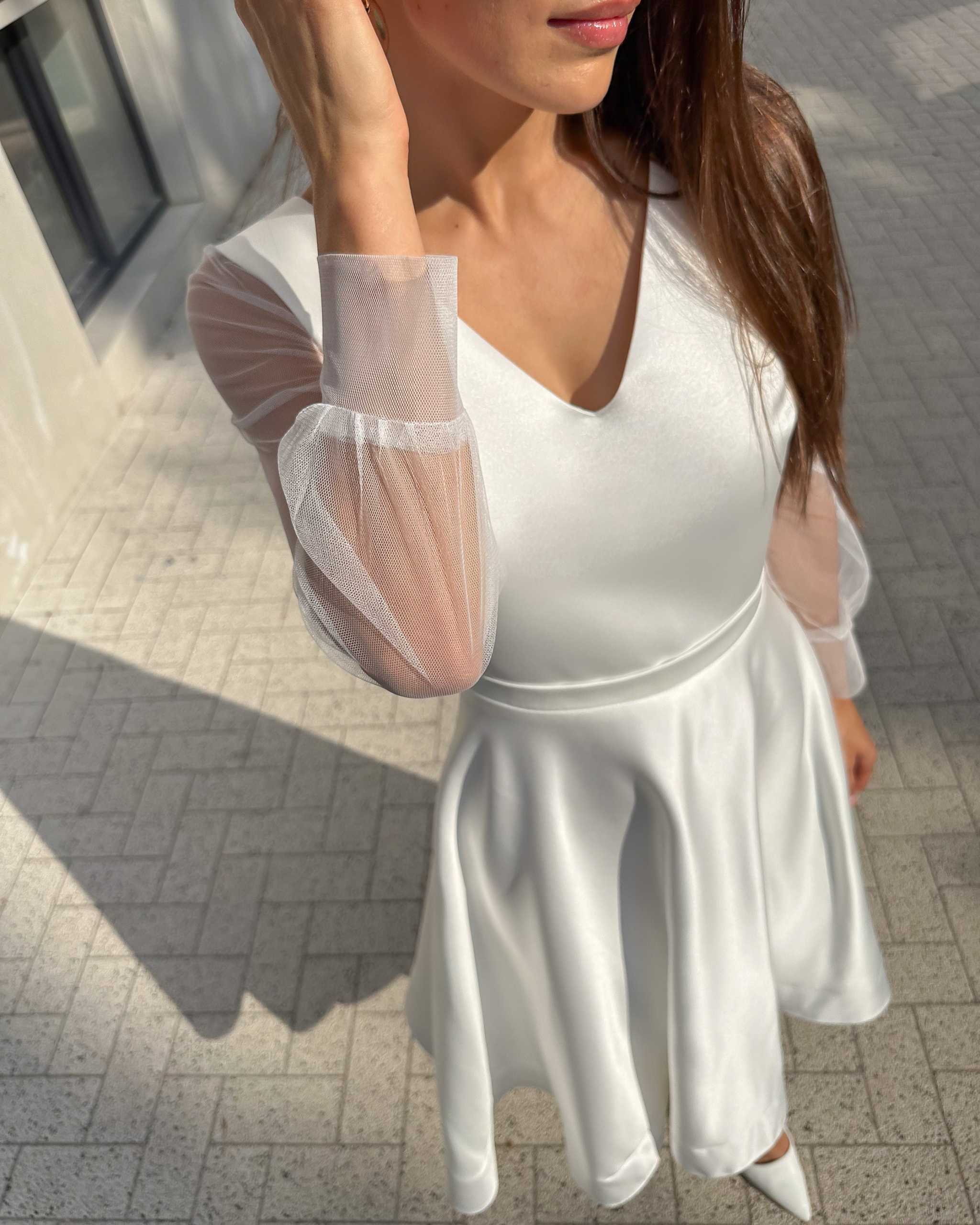 Rochie cununie civila albă midi, elegantă, cu mâneci lungi, decolteu V