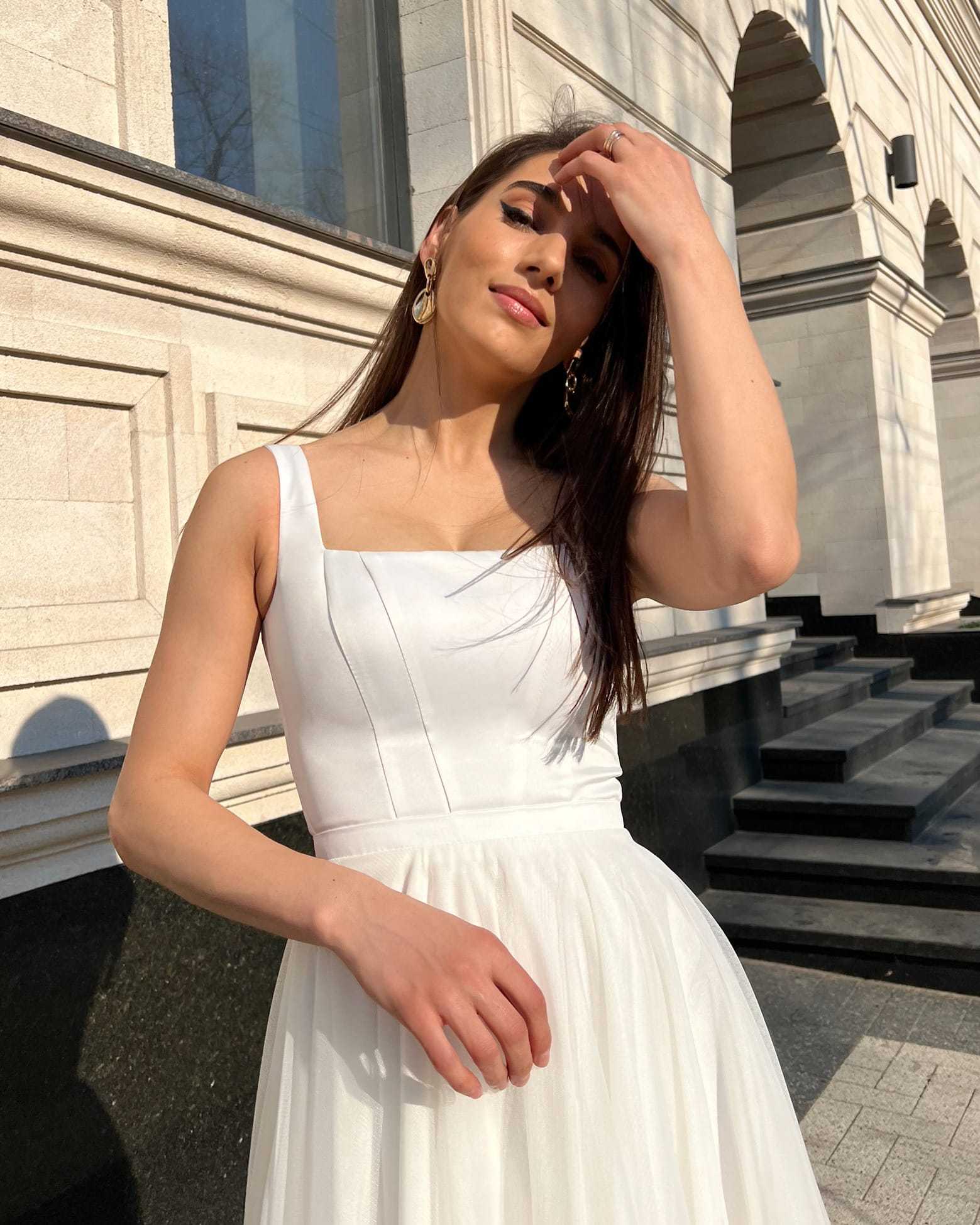 Rochie cununie civila alba eleganta midi, corset reglabil fara mâneci
